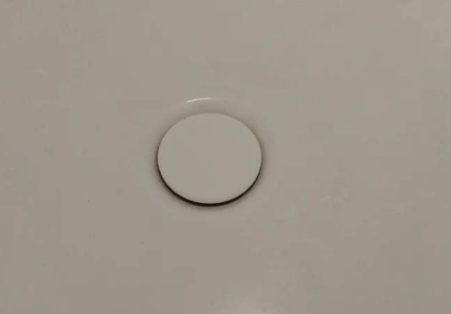 Пробка для ванны акриловая без уплотнителя Белая